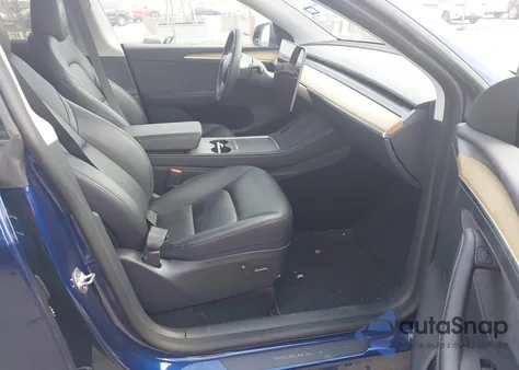 2023 Tesla Model Y Awd/Long Range Dual Motor All-Wheel Drive из США, поврежденный, VIN 7SAYGDEE1PA078633